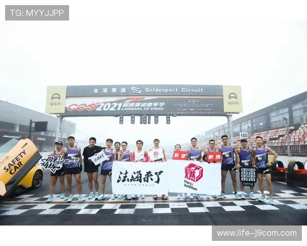 厦门足球超值套装限时特惠，体验极速激情与完美装备的完美结合