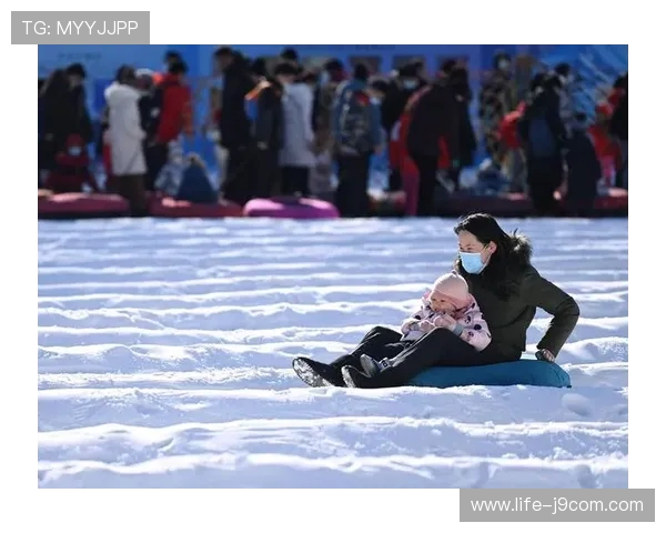 欢乐冰雪亲子足球嘉年华活动全面总结与精彩亮点深度全景回顾特写